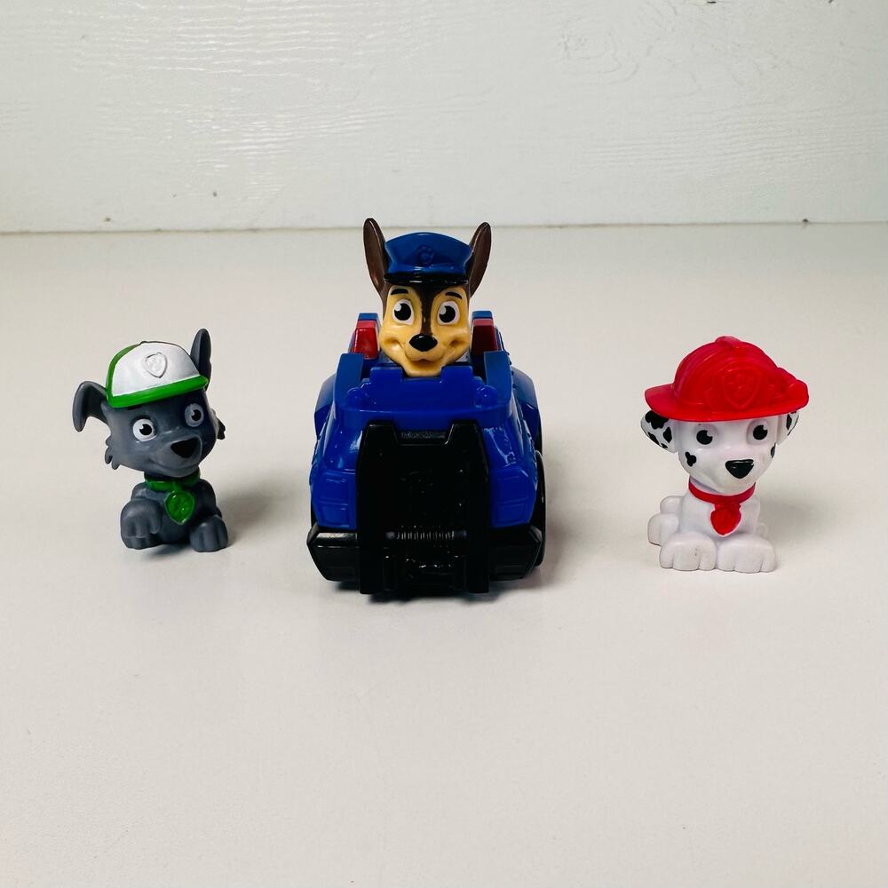 Nickelodeon, Paw Patrol Racers Figurines and Car Racer Toy Lot of 3 Plastic Toys